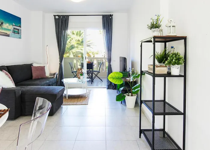 Luxury, Beach, Pool And Garden *