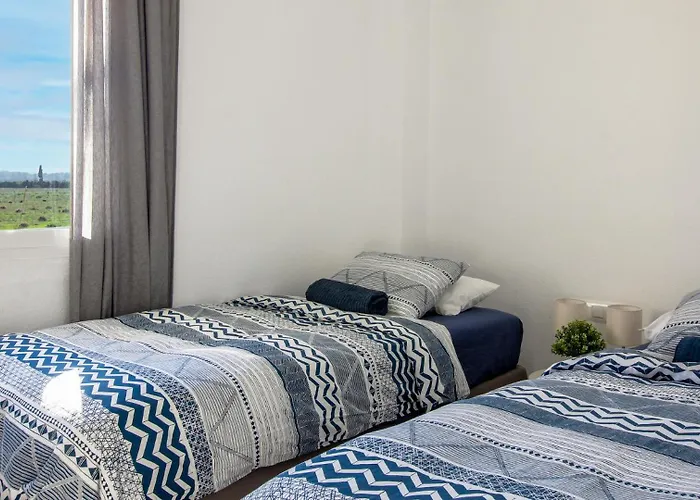 Luxury, Beach, Pool And Garden Διαμέρισμα