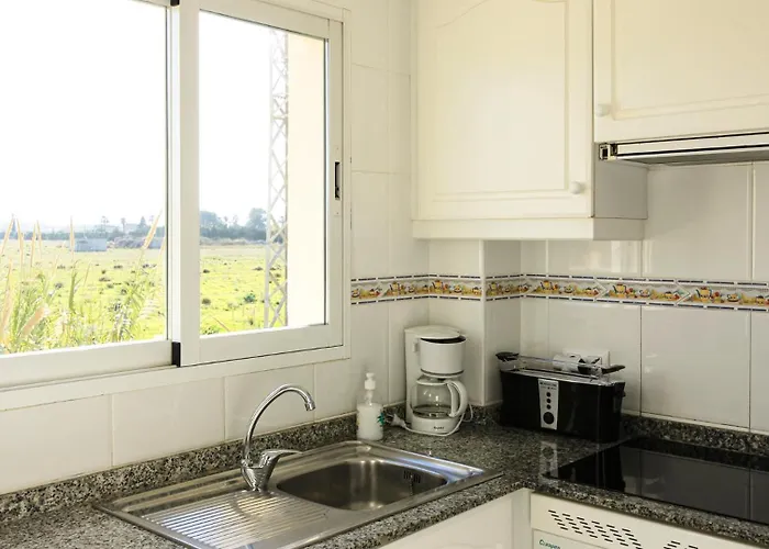 Luxury, Beach, Pool And Garden *