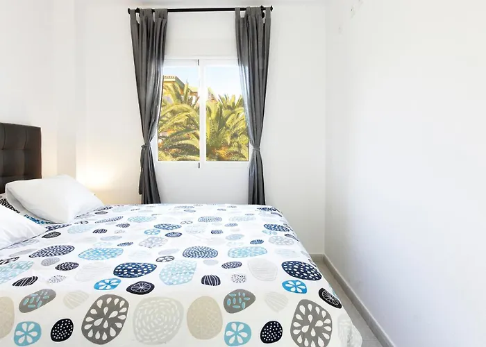 Luxury, Beach, Pool And Garden Apartman Denia